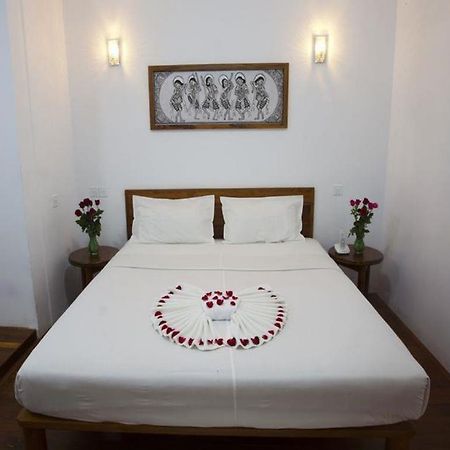 باغان New Wave 1 Guesthouse المظهر الخارجي الصورة